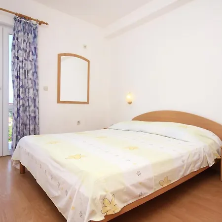 With Parking Space Trpanj, Peljesac - 10180