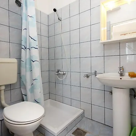 Apartment With Parking Space Trpanj, Peljesac - 10180