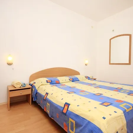Apartamento With Parking Space Trpanj, Peljesac - 10180