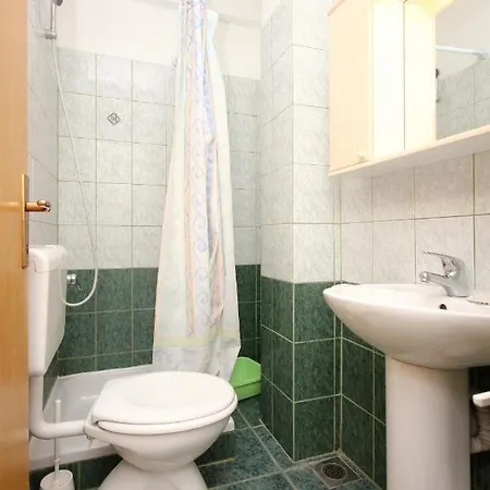 With Parking Space Trpanj, Peljesac - 10180 *