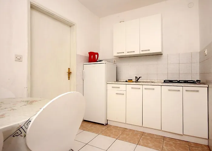 With Parking Space Trpanj, Peljesac - 10180